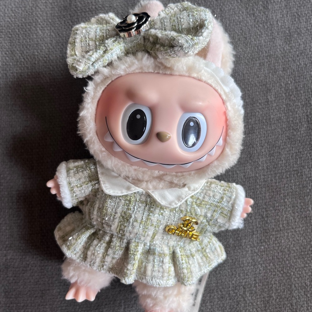 Labubu dress and matching bow